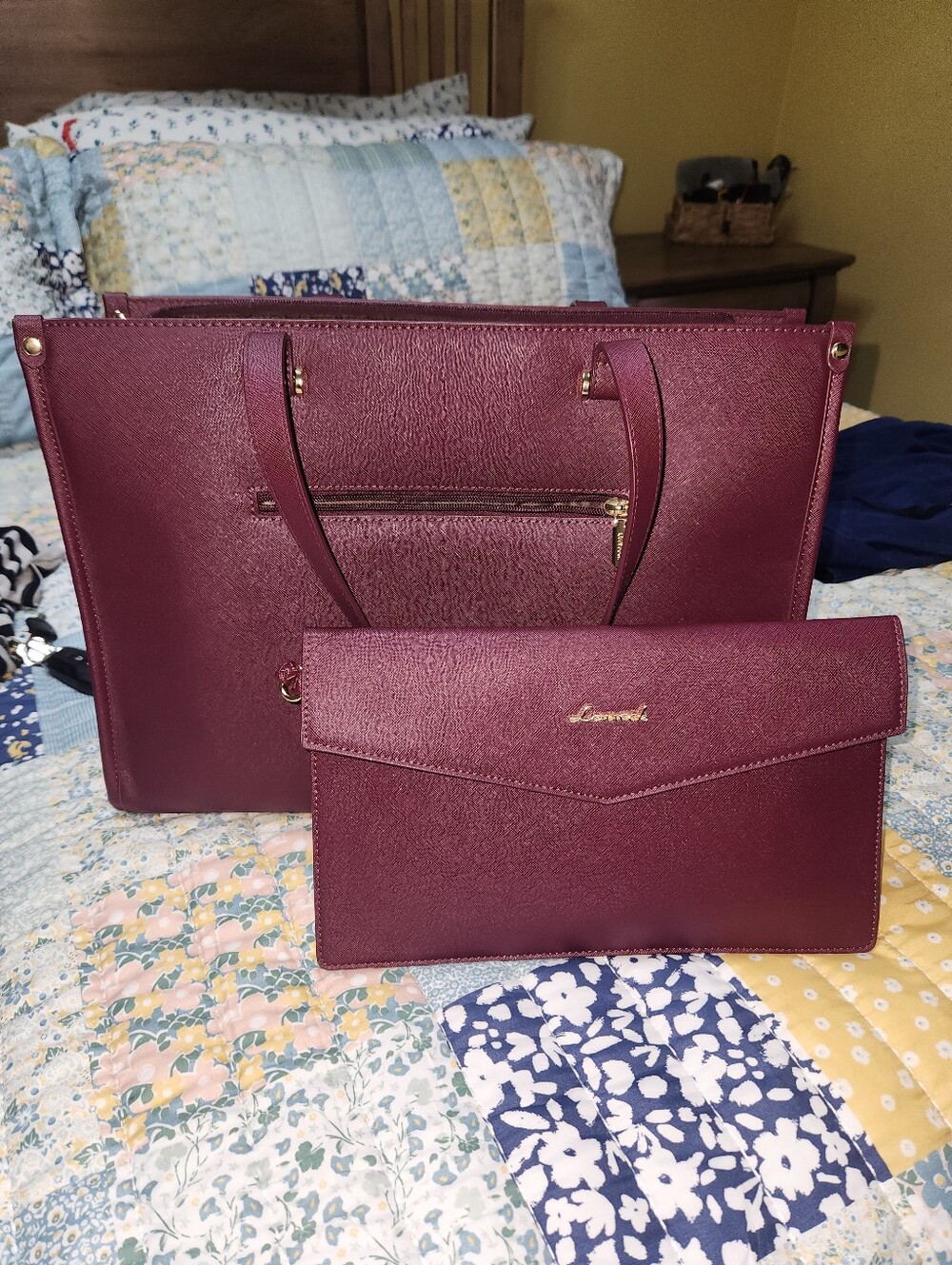 NWOT LOVEVOOK Laptop Bag for Women with Clutch